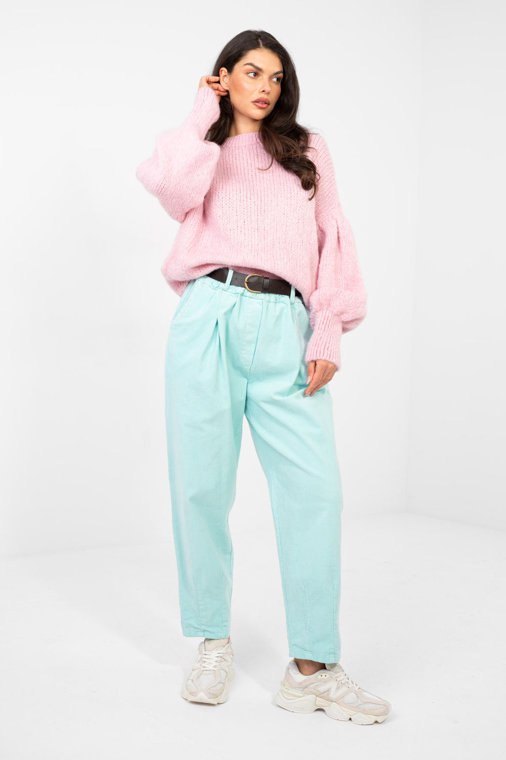 Sweter Damski Model MI-SW-0302.18 Light Pink - Italy Moda - obrazek 2