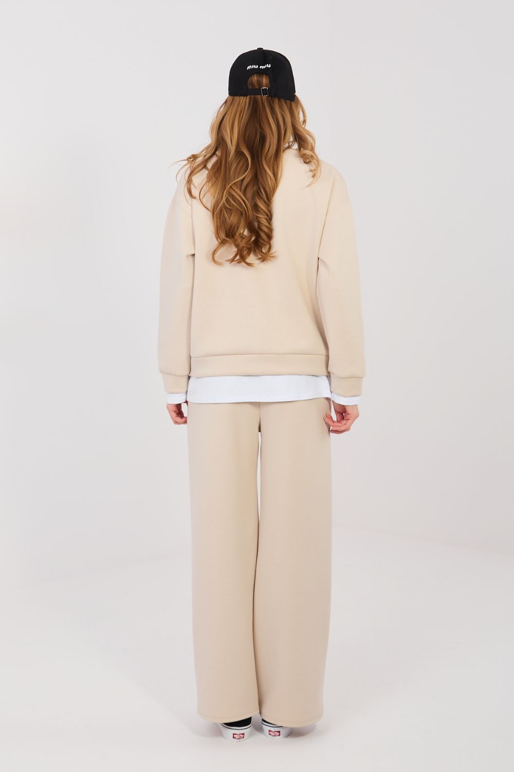 Spodnie Komplet Model IT-KMPL-22230.18 Beige - Rue Paris - obrazek 3