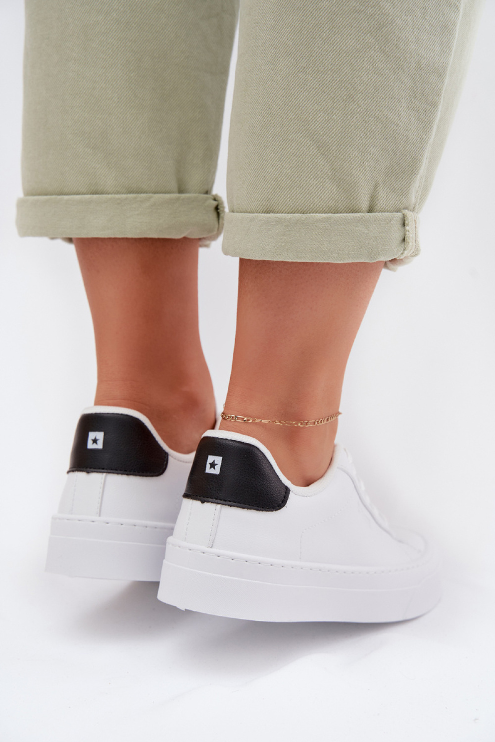 Buty Sportowe Model Big Star TT274928 HI-POLY SYSTEM White - Step in style - obrazek 3