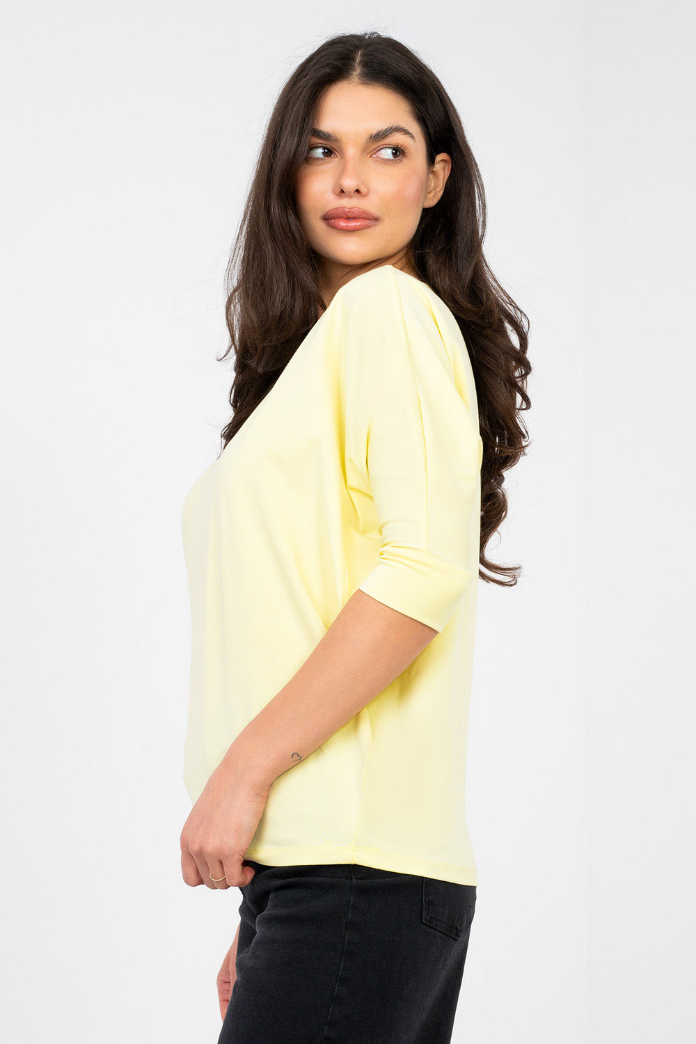 Bluzka Model RV-BZ-A1186.89 Light Yellow - Rue Paris - obrazek 2