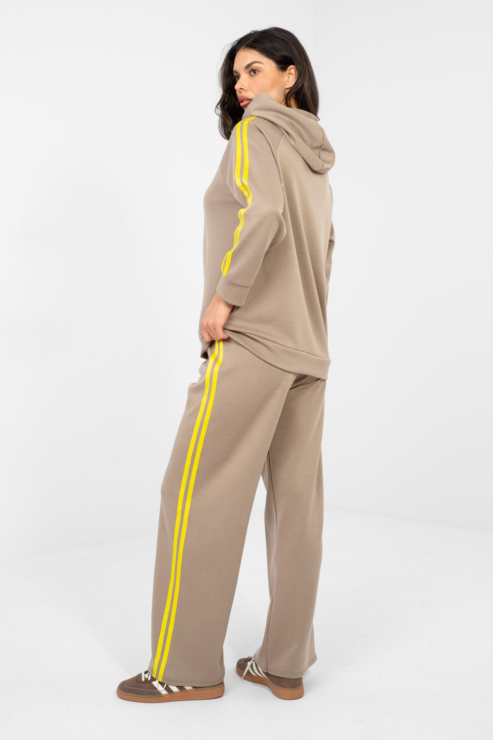 Spodnie Komplet Model IT-KMPL-21782.91 Dark Beige - Rue Paris - obrazek 3