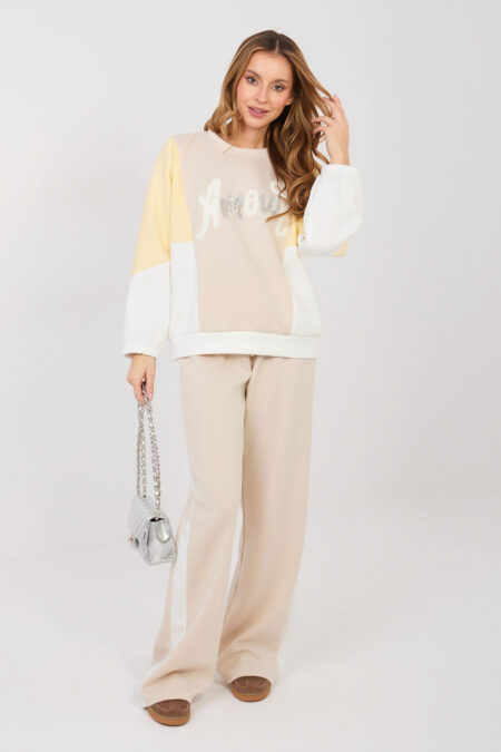 Spodnie Komplet Model IT-KMPL-22210.95 Beige - Rue Paris