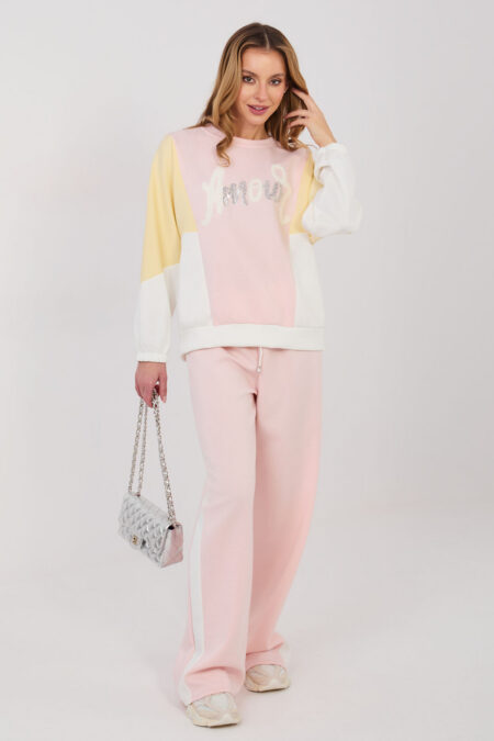 Spodnie Komplet Model IT-KMPL-22210.95 Light Pink - Rue Paris