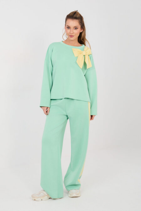 Spodnie Komplet Model IT-KMPL-22220.25 Light Green - Rue Paris
