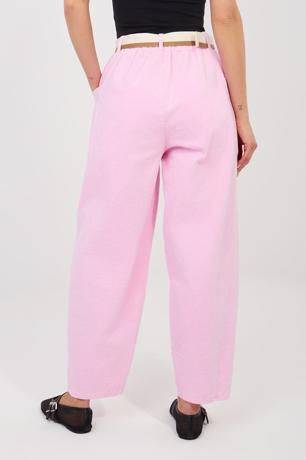Spodnie damskie Model IT-SP-FL9665.78 Light Pink - Rue Paris - obrazek 3