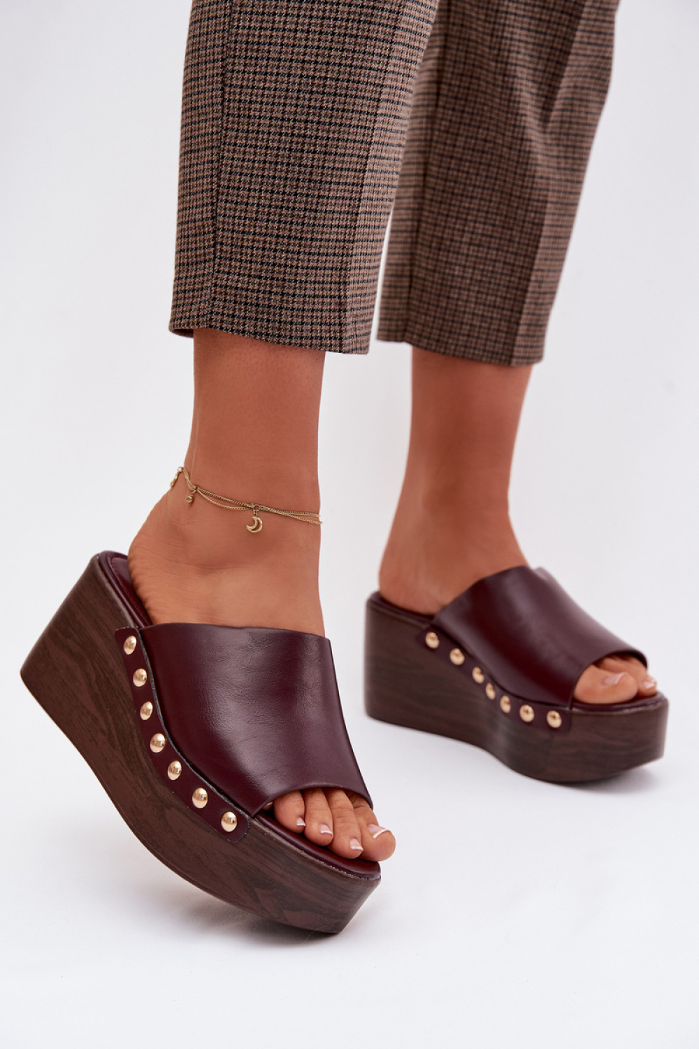 Sandał Klapki Model Farinelle DM486 Bordo - Step in style