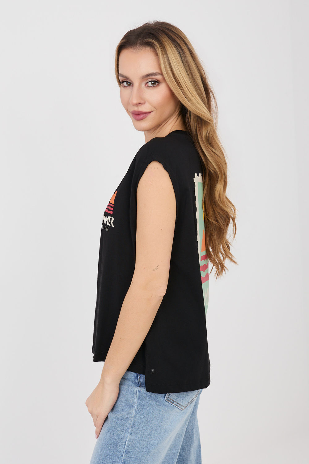 T-shirt Damski Model D12022M02769B Black - Sublevel - obrazek 2