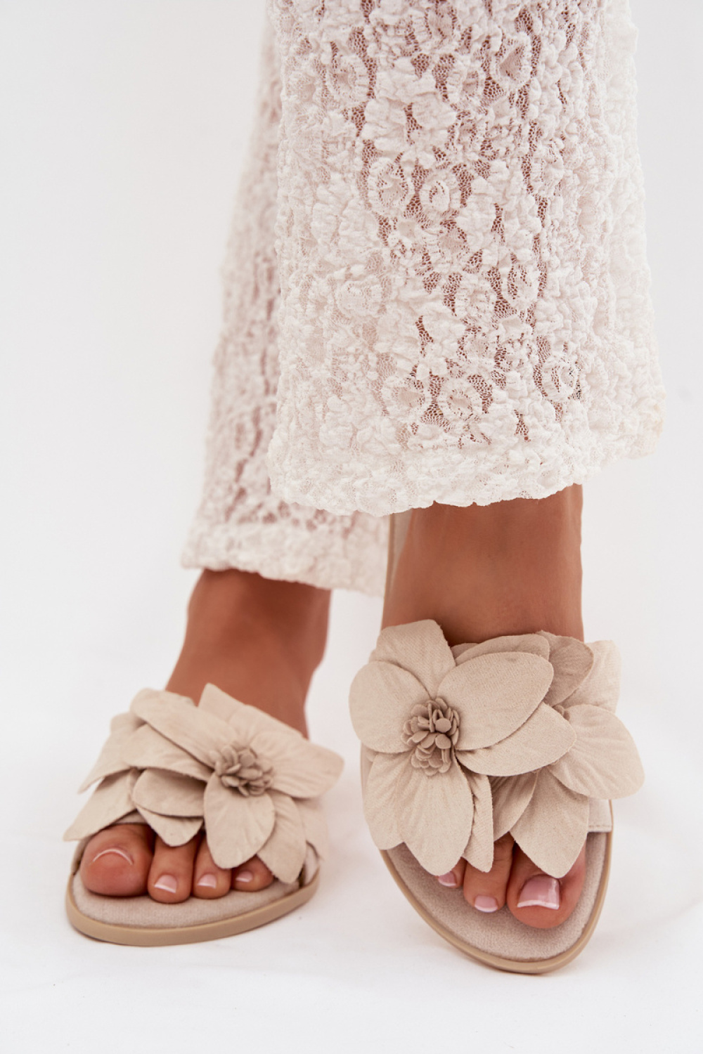 Sandał Klapki Model Elzoria J502-2 Light Beige - Step in style - obrazek 3