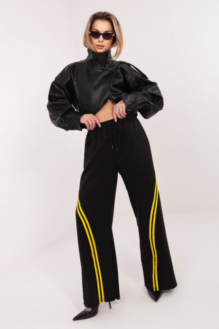 Spodnie Dresowe Model IT-DR-22168.66 Black - Rue Paris