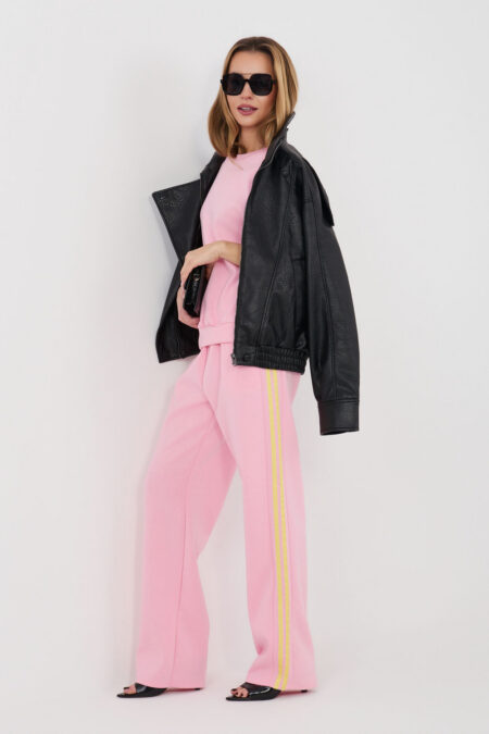 Spodnie Komplet Model IT-KMPL-22215.77 Pink - Rue Paris