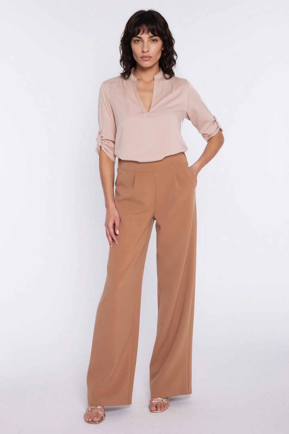 Bluzka z podwijanym rękawem B227 Beige - Nife - obrazek 2