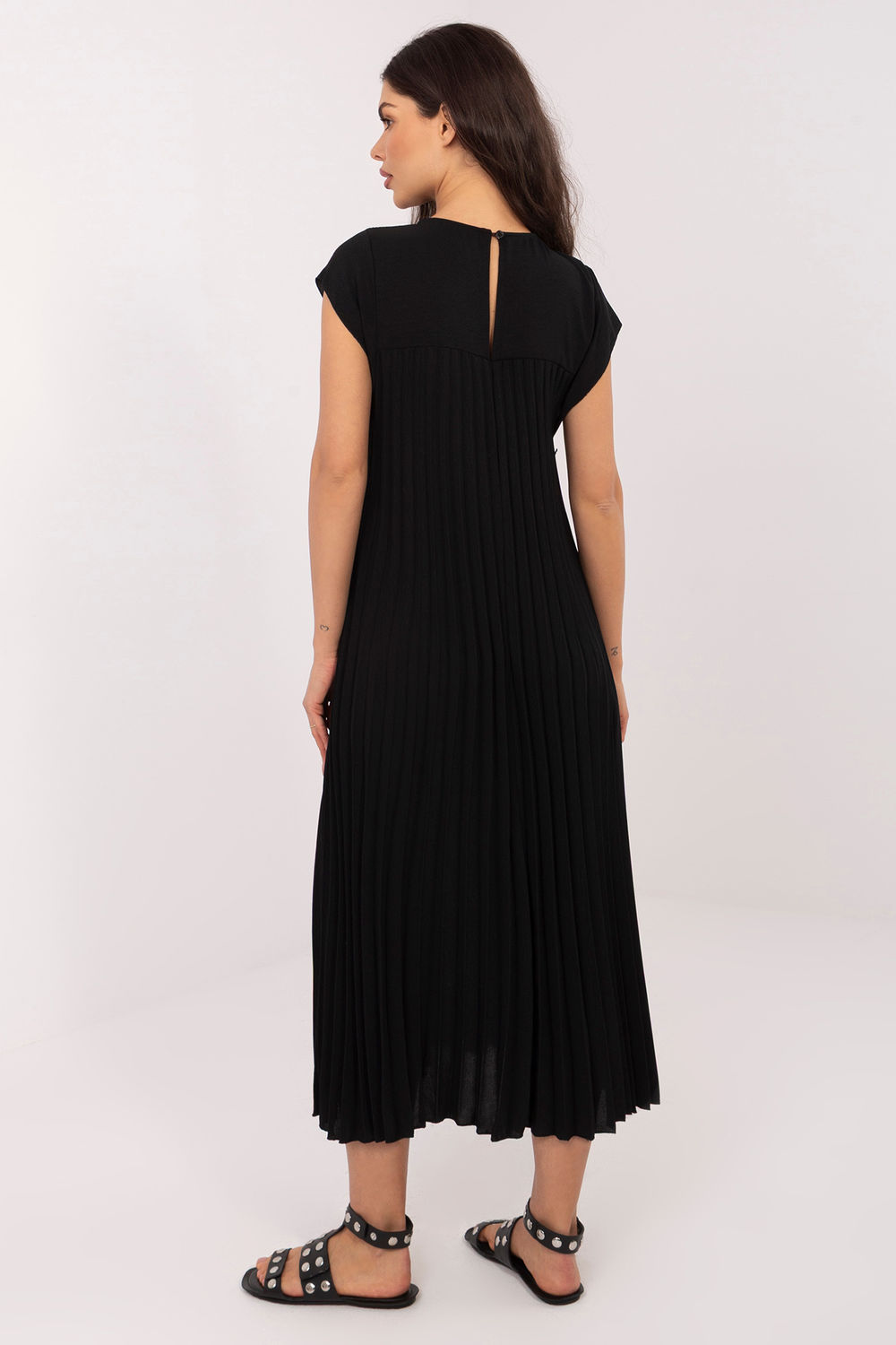 Sukienka Model IT-SK-19552.71 Black - Rue Paris - obrazek 3