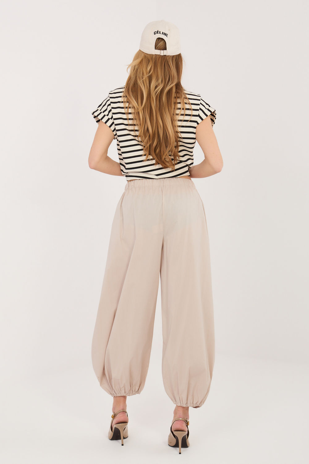 Spodnie Damskie Model IT-SP-FL10309.60 Beige - Rue Paris - obrazek 3