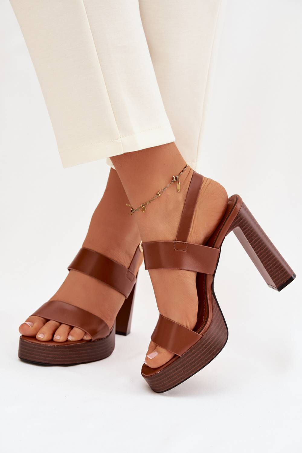 Sandały Model Hanelia P-1496 Camel - Step in style - obrazek 3