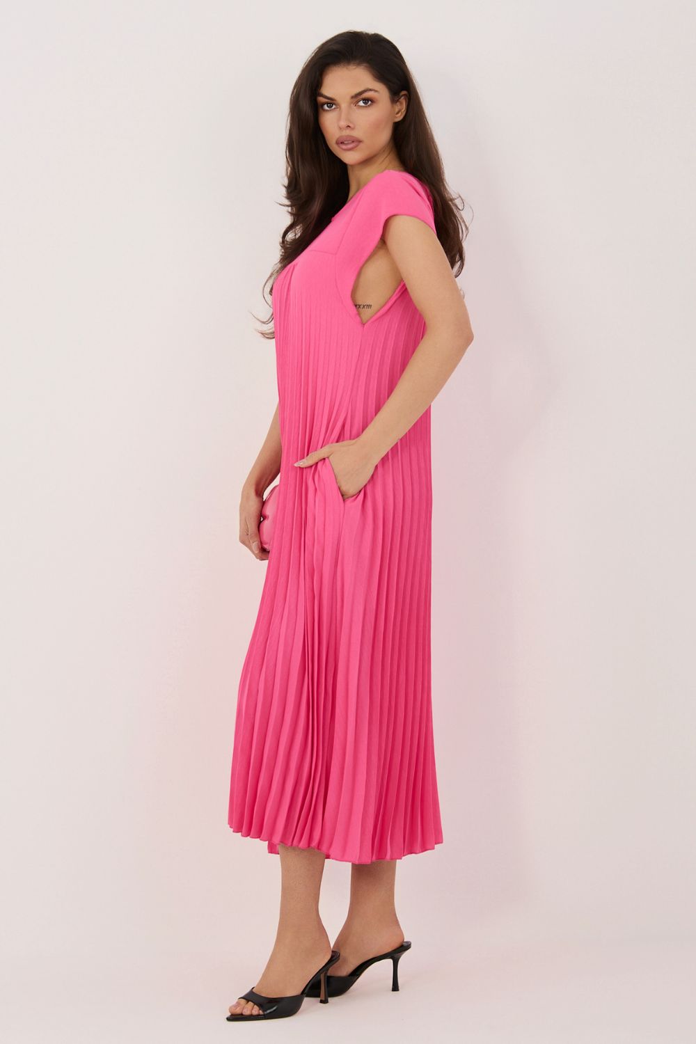 Sukienka Model IT-SK-19552.72 Dark Pink - Rue Paris - obrazek 3