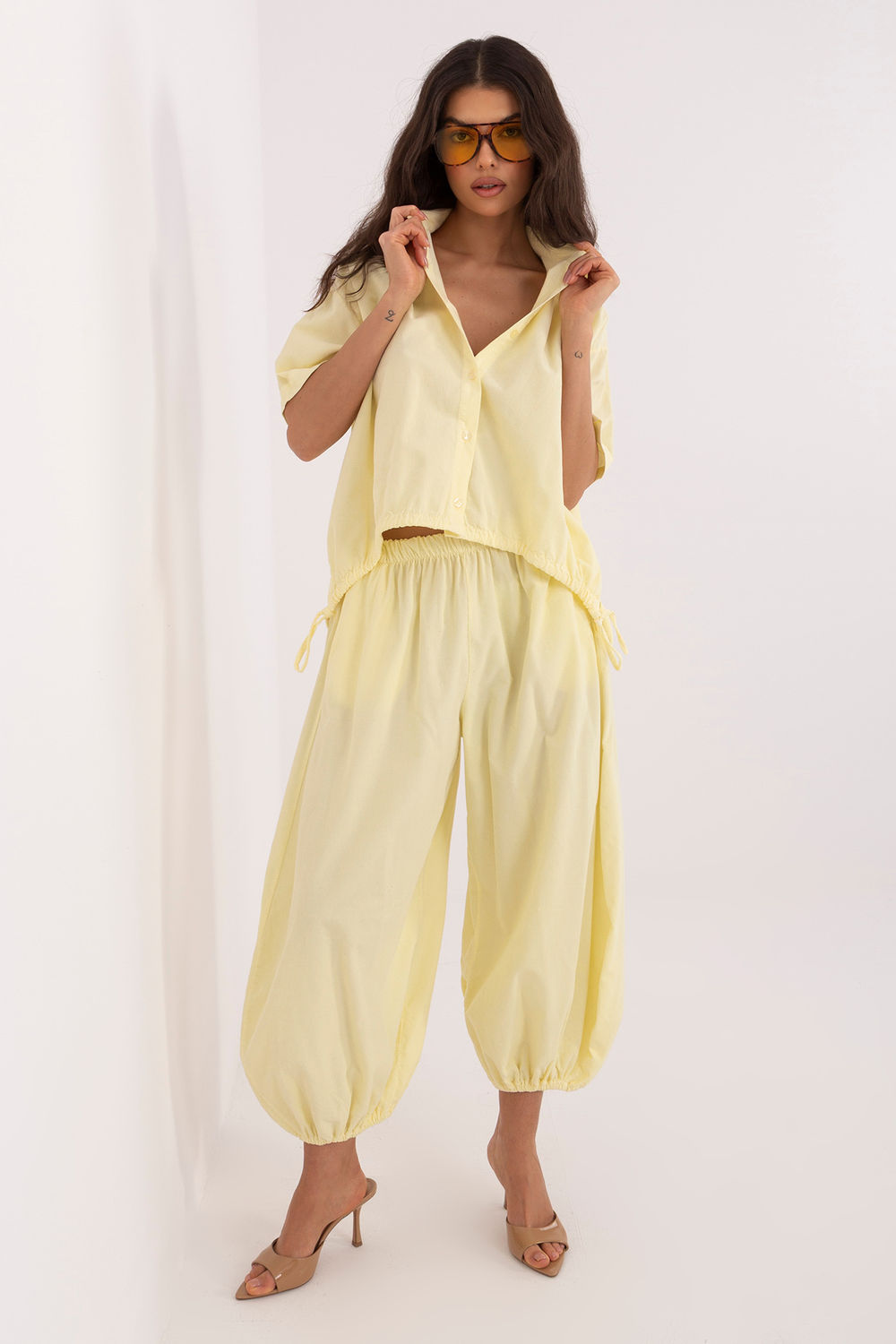 Spodnie Damskie Model IT-SP-FL10309-1.91 Light Yellow - Italy Moda