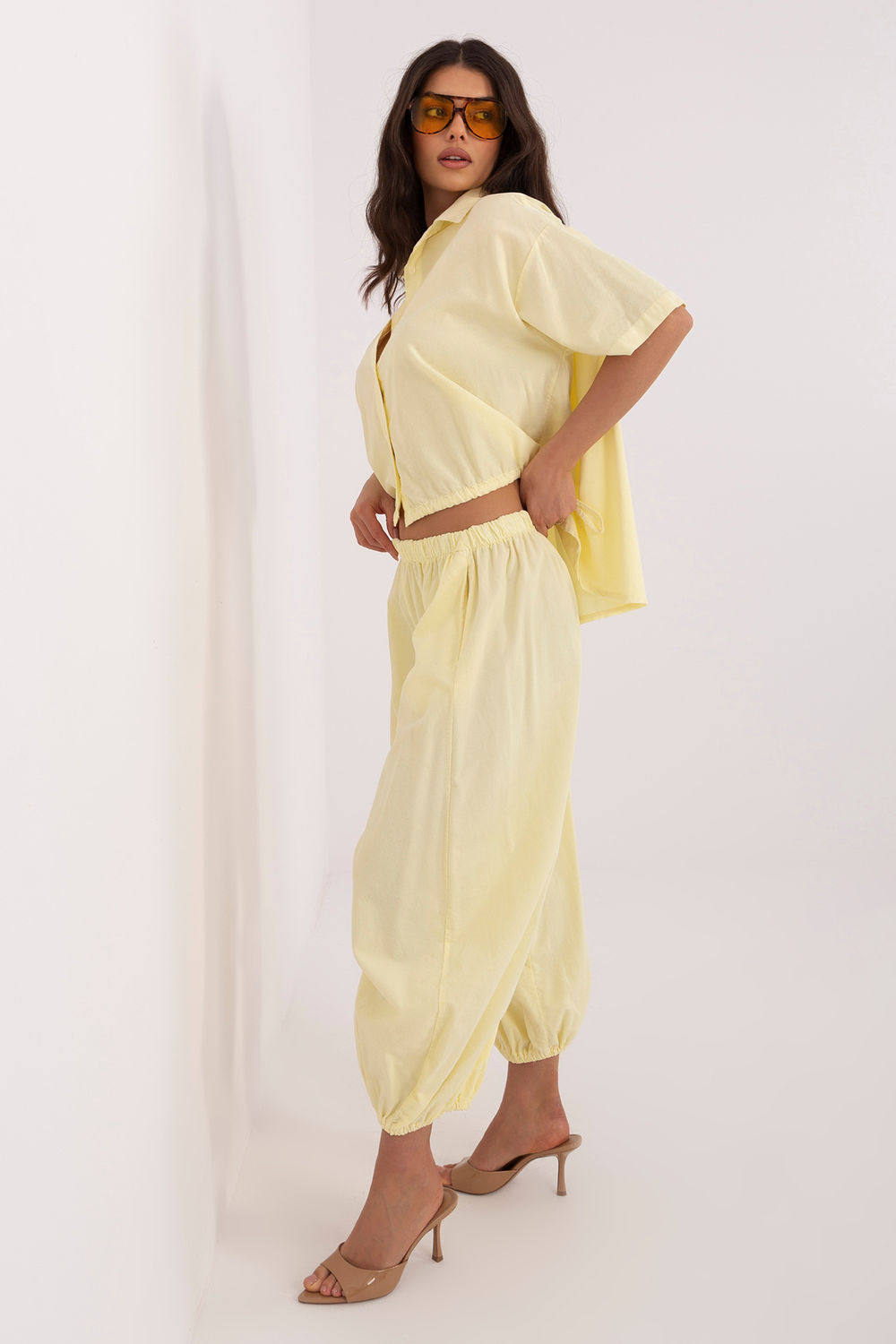 Spodnie Damskie Model IT-SP-FL10309-1.91 Light Yellow - Italy Moda - obrazek 2