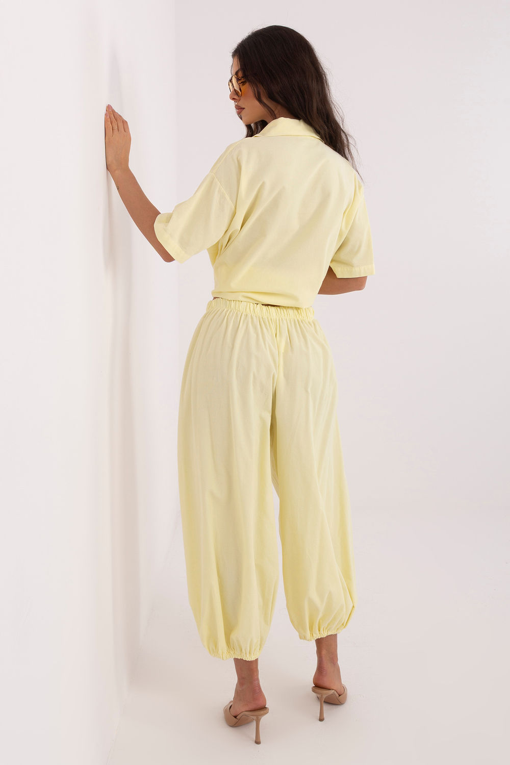 Spodnie Damskie Model IT-SP-FL10309-1.91 Light Yellow - Italy Moda - obrazek 3