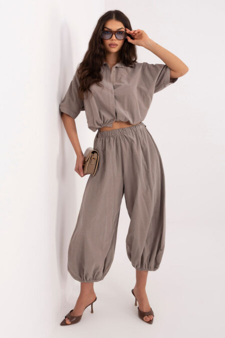 Spodnie Damskie Model IT-SP-FL10309-1.91 Dark Beige - Italy Moda
