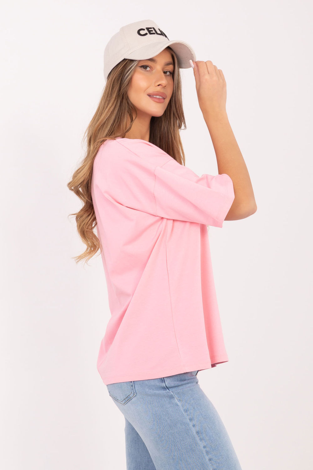 Tshirt Damski Model RV-BZ-A1230.12 Light Pink - Rue Paris - obrazek 2