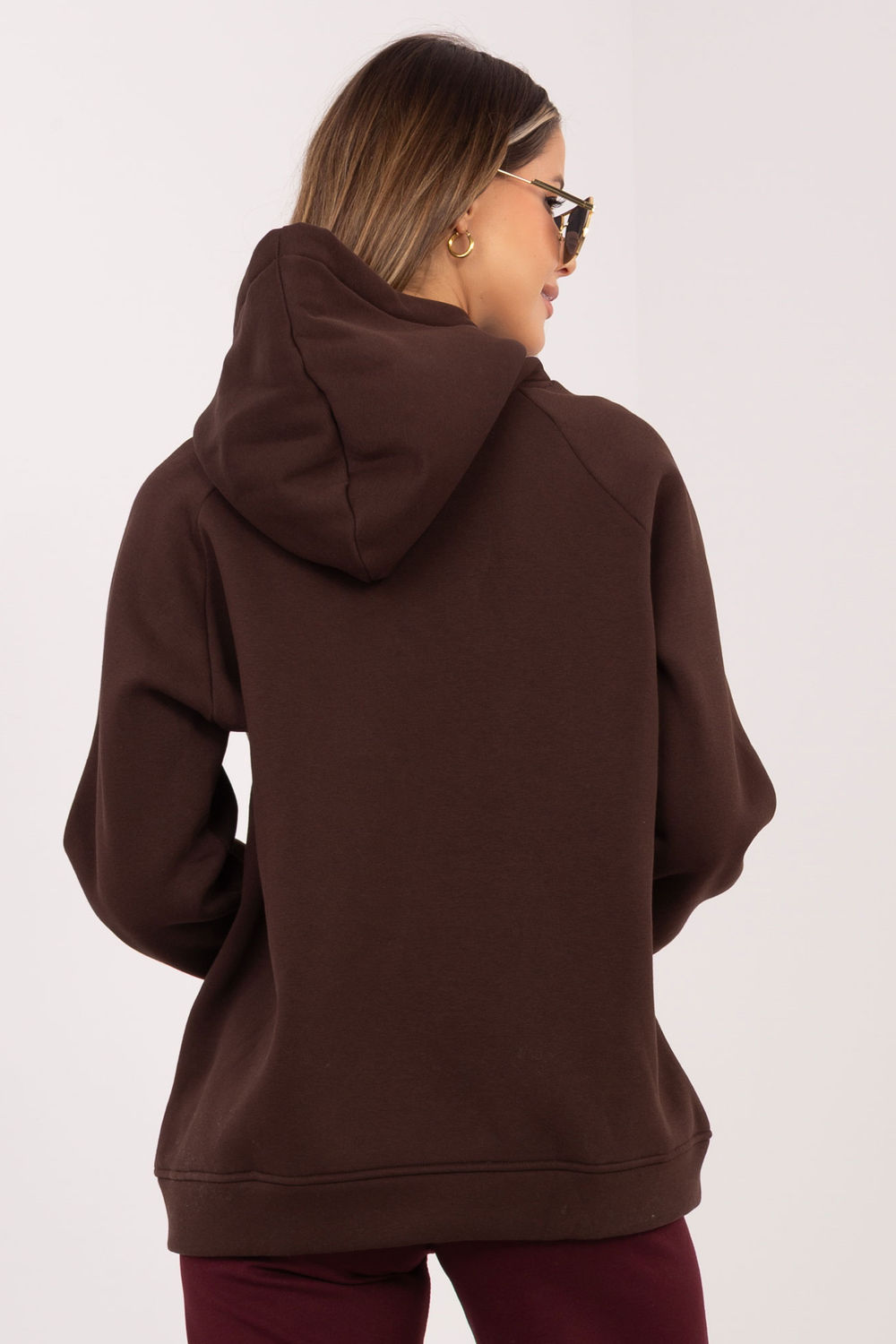 Bluza Damska Model RV-BL-A1082.24 Dark Brown - Rue Paris - obrazek 3