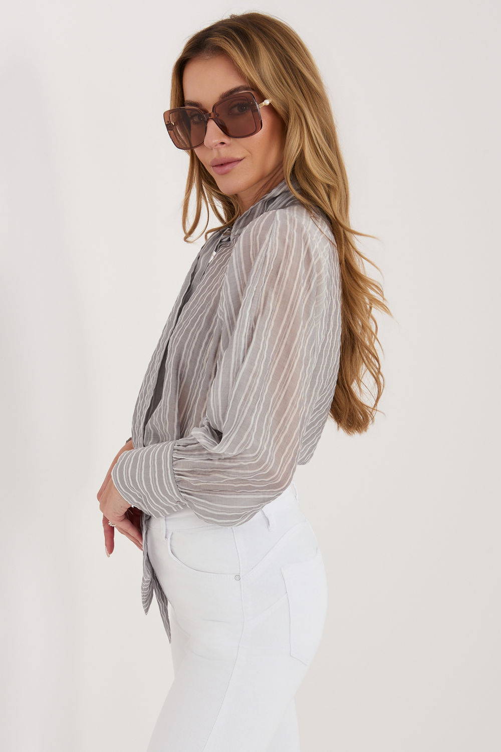 Koszula Damska Model IT-KS-26010.76 Grey - Italy Moda - obrazek 3