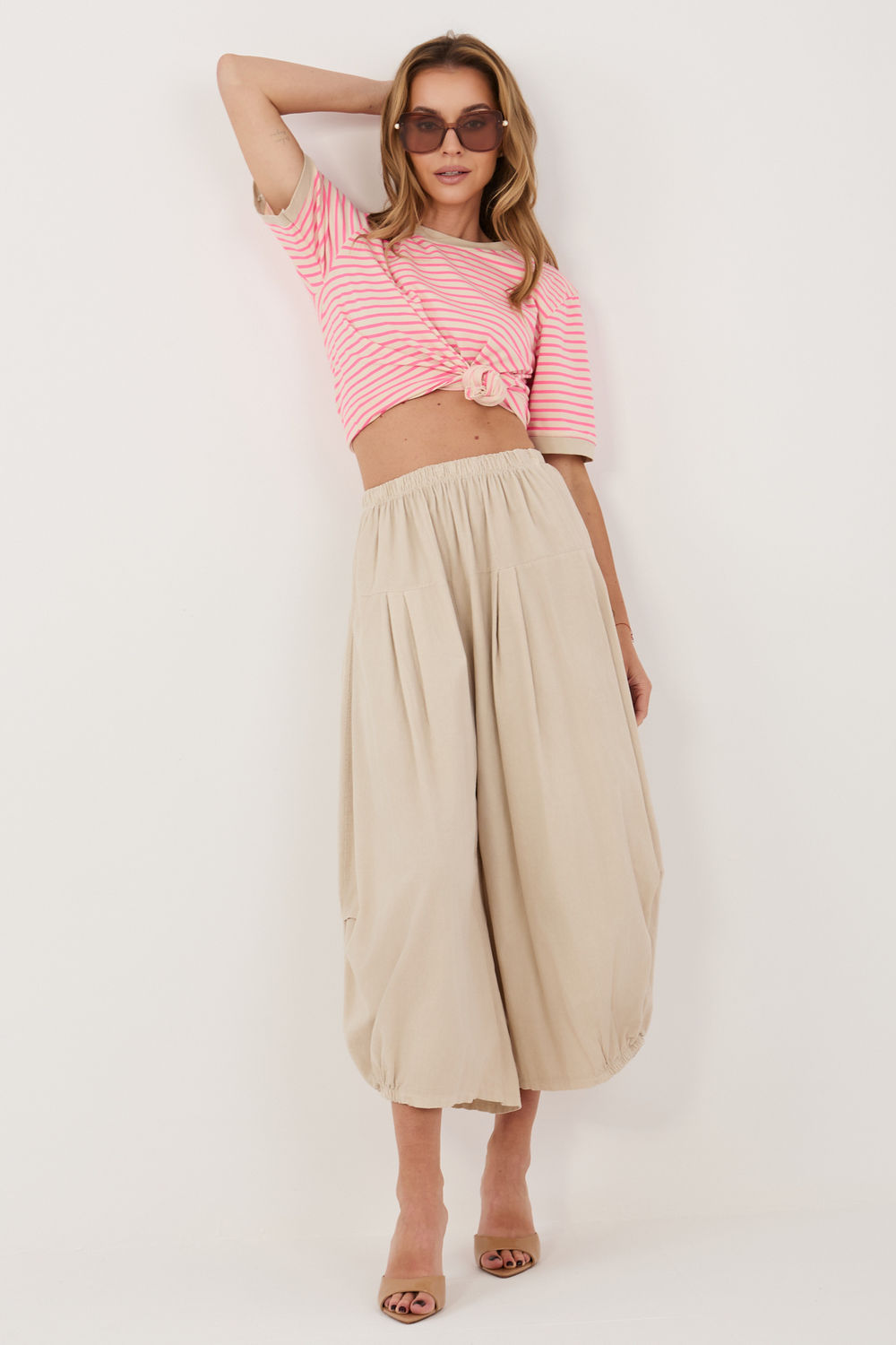 Spodnie Damskie Model IT-SP-FL9321.96 Beige - Italy Moda - obrazek 2