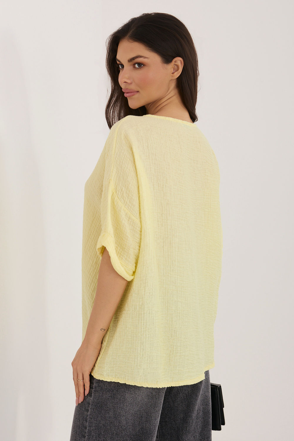 Koszula Damska Model IT-BZ-81891.49 Light Yellow - Italy Moda - obrazek 3