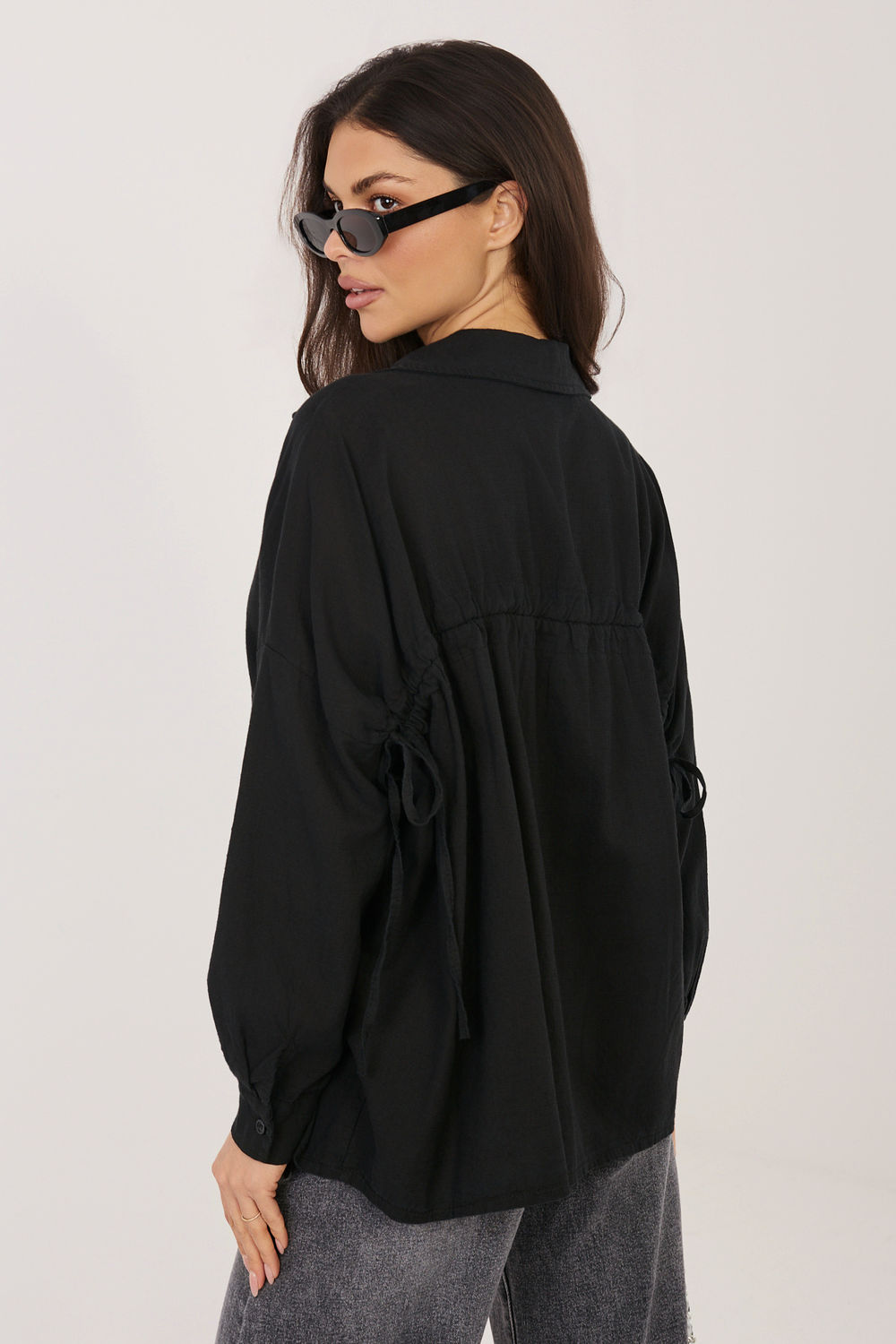 Koszula Damska Model IT-KS-3060.23 Black - Italy Moda - obrazek 3