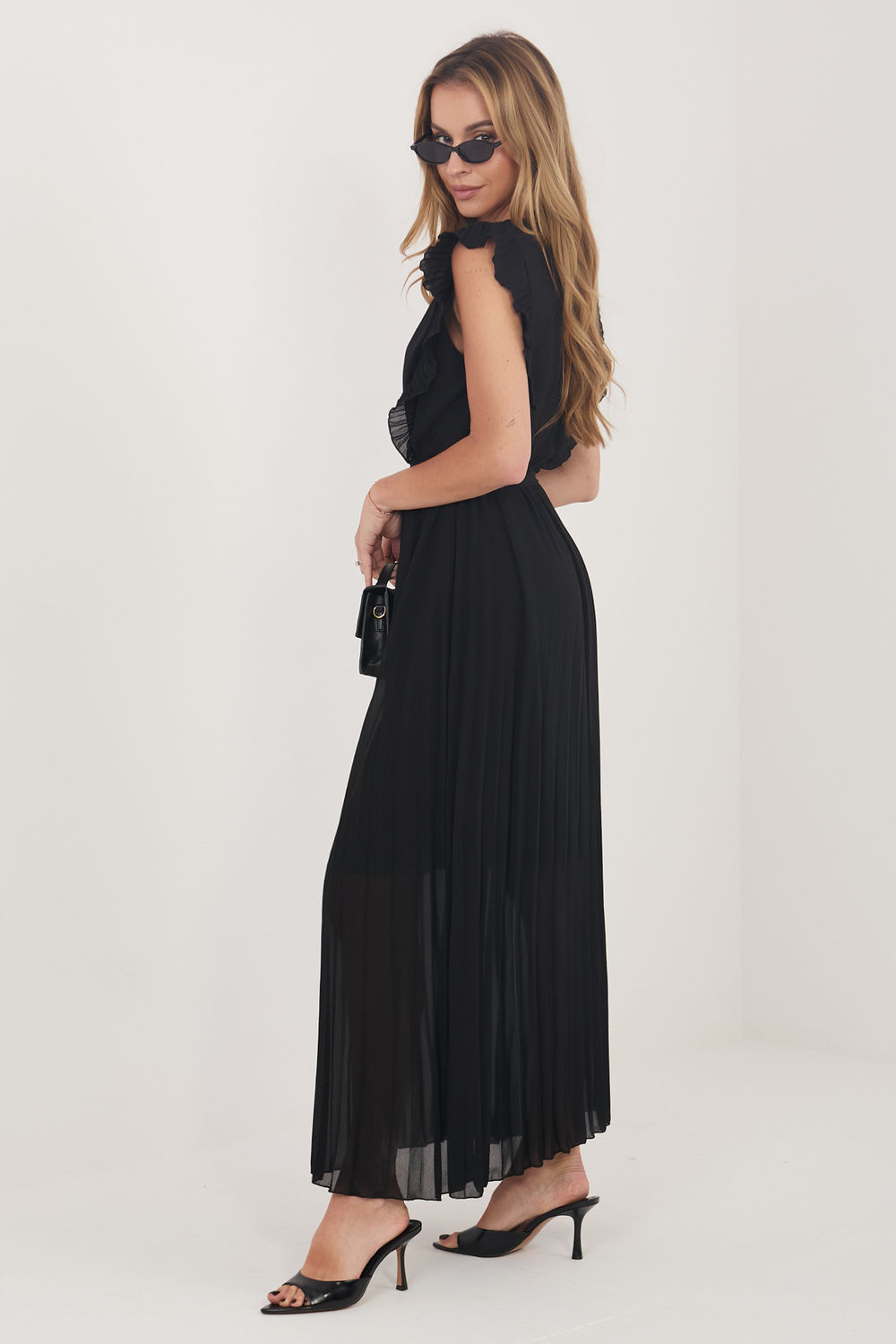 Sukienka Model IT-SK-13166.60 Black - Rue Paris - obrazek 3