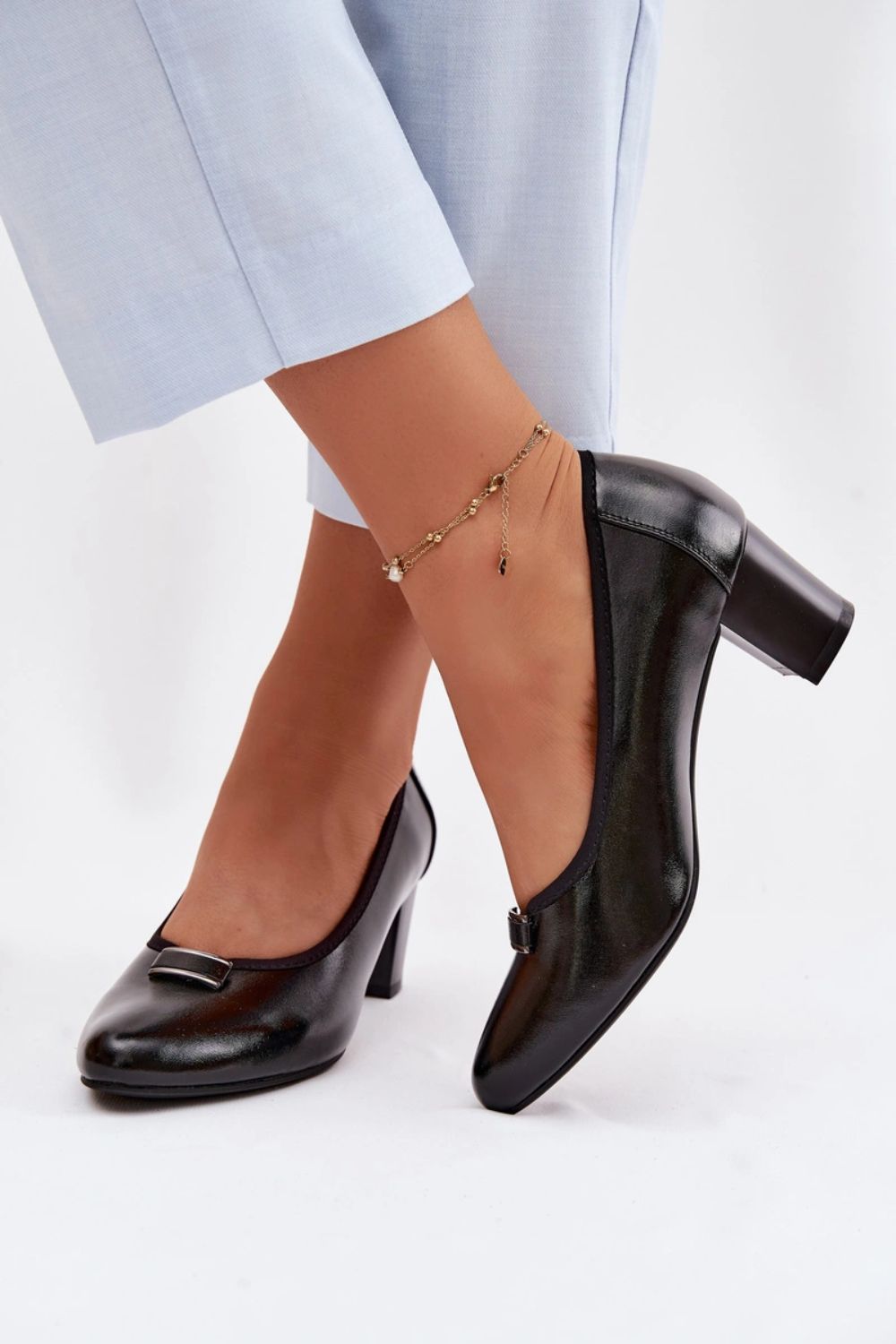 Czółenka Model Vinceza 58622 Black - Step in style - obrazek 4