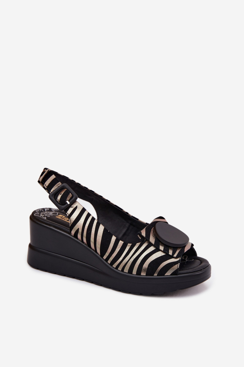 Sandały Model Artiker 58C0295 Black/Gold - Step in style - obrazek 2