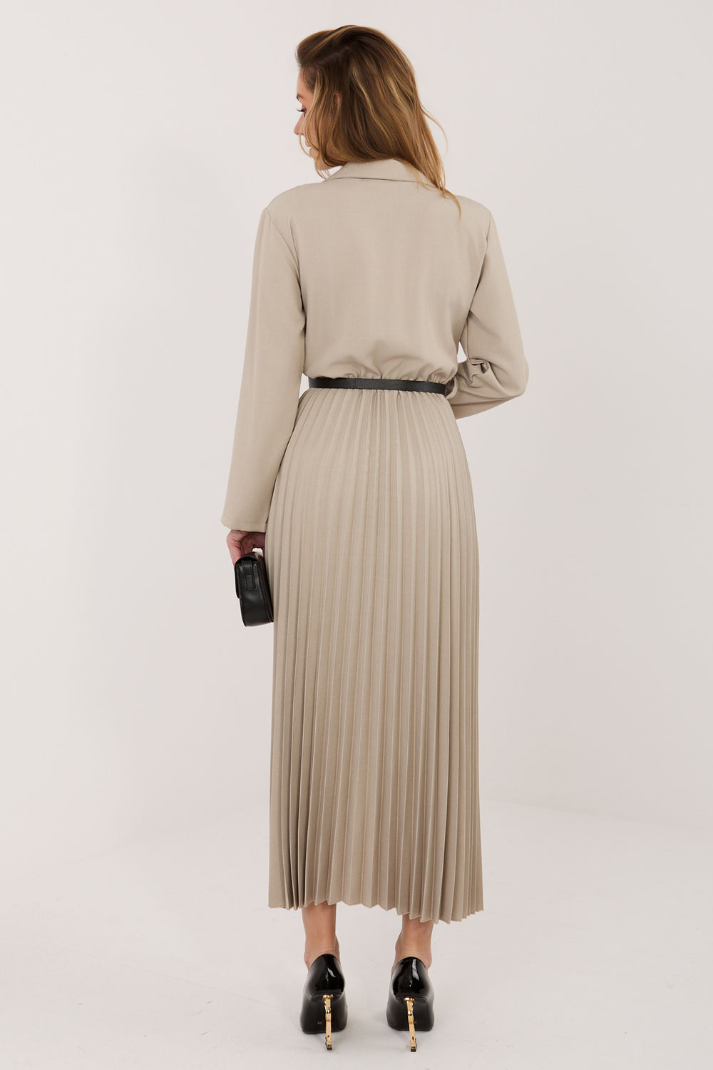 Sukienka Model IT-SK-21599-1.03 Beige - Rue Paris - obrazek 3