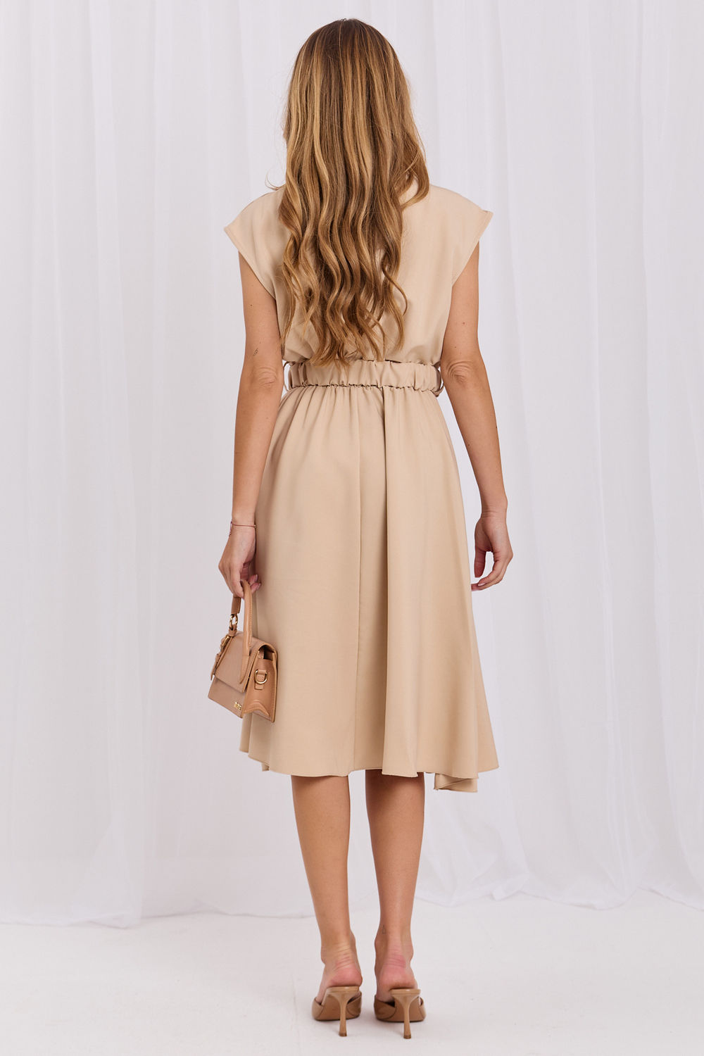 Sukienka Model MI-SK-3430-1.01 Beige - Italy Moda - obrazek 3