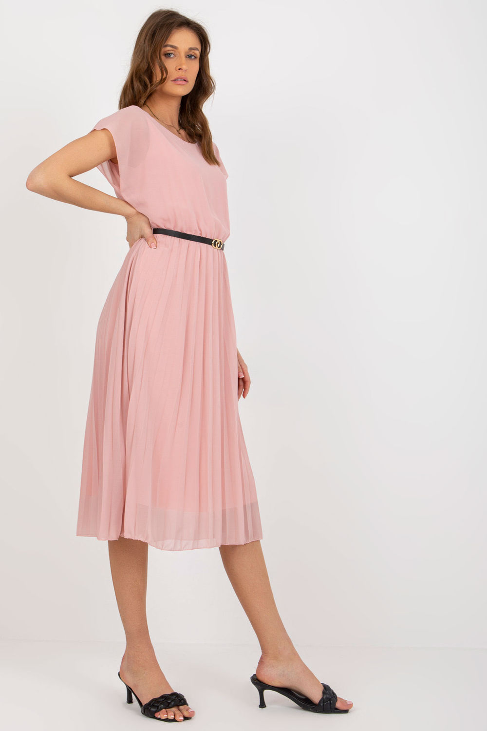 Sukienka Model DHJ-SK-8839-1.23X Light Pink - Rue Paris - obrazek 2