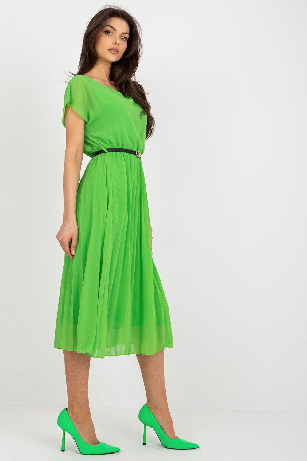 Sukienka Model DHJ-SK-8839-1.23X Light Green - Rue Paris - obrazek 2