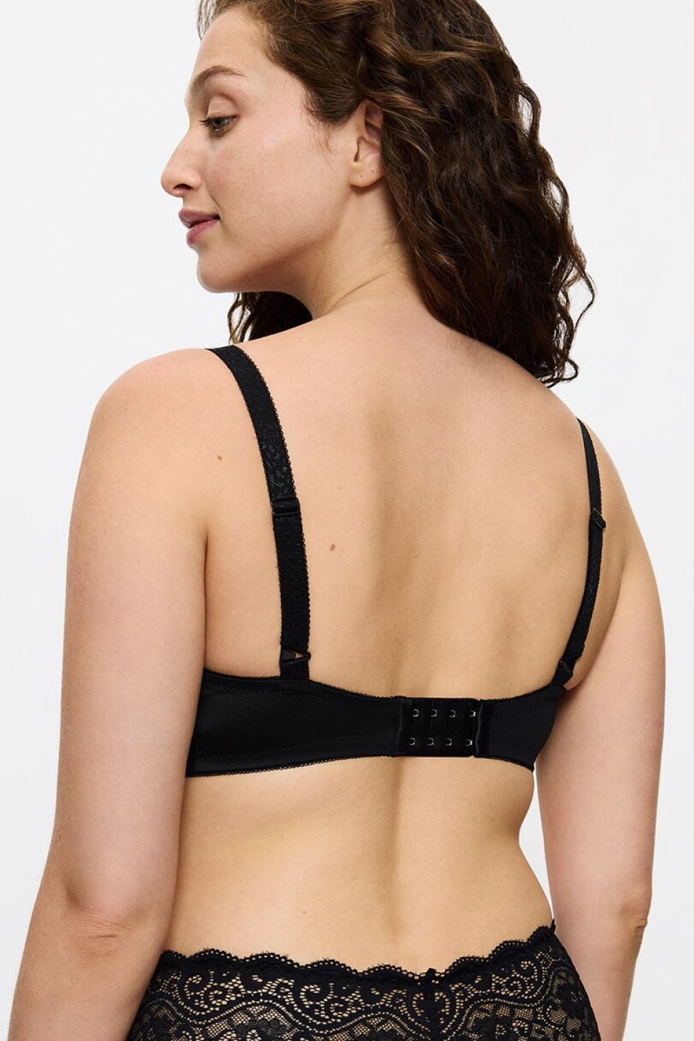 Biustonosz Soft Model Amourette 10209574-0004 196125 Black - Triumph - obrazek 3