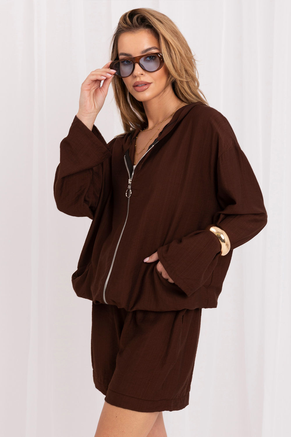 Bluza Damska Model IT-BL-10362.24 Dark Brown - Rue Paris - obrazek 2