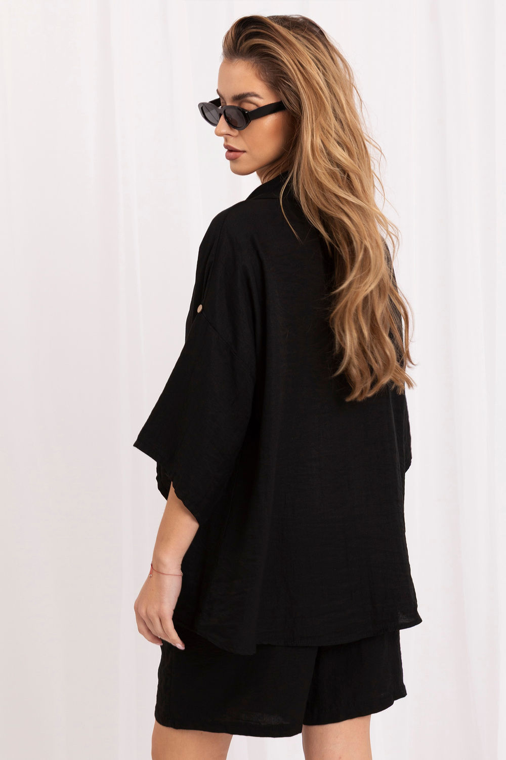 Koszula Damska Model MI-KS-6537.74P Black - Italy Moda - obrazek 3