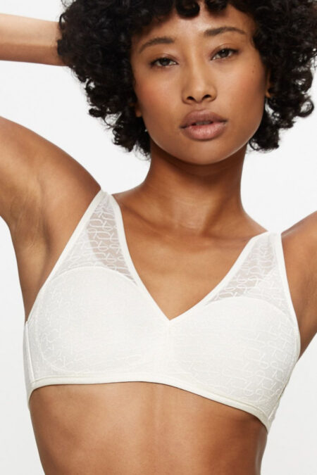 Biustonosz push up Biustonosz Usztywniany Model Signature Sheer P EX 10215909 183207 Cream - Triumph