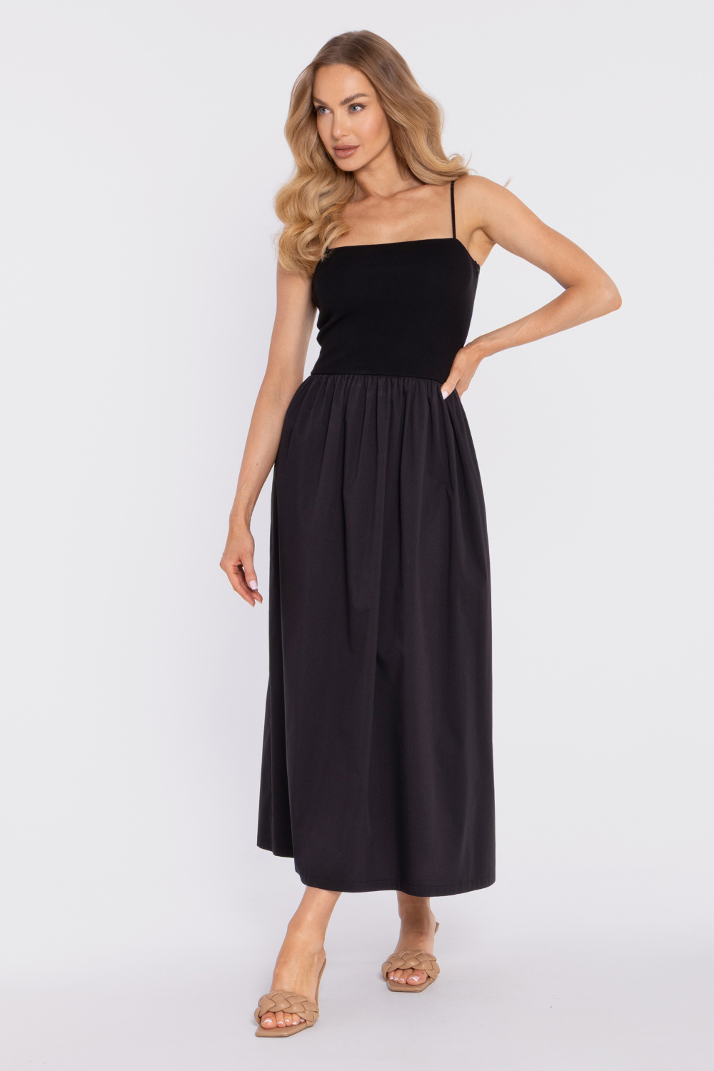 Sukienka Model MOE916 Black - Moe - obrazek 2