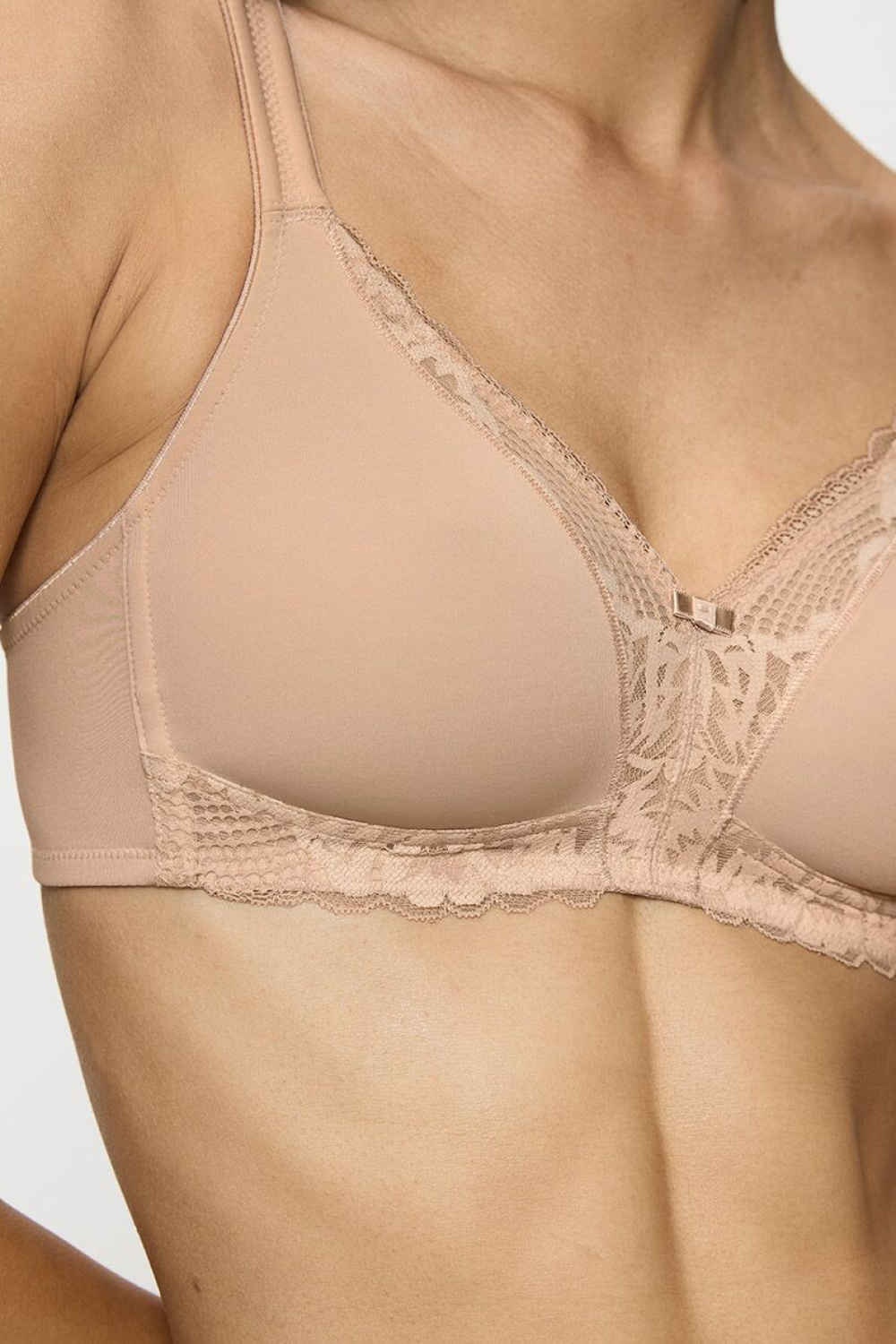 Biustonosz Soft Model Modern Lace+Cotton 10207539-00EP 212713 Cielisty - Triumph - obrazek 4
