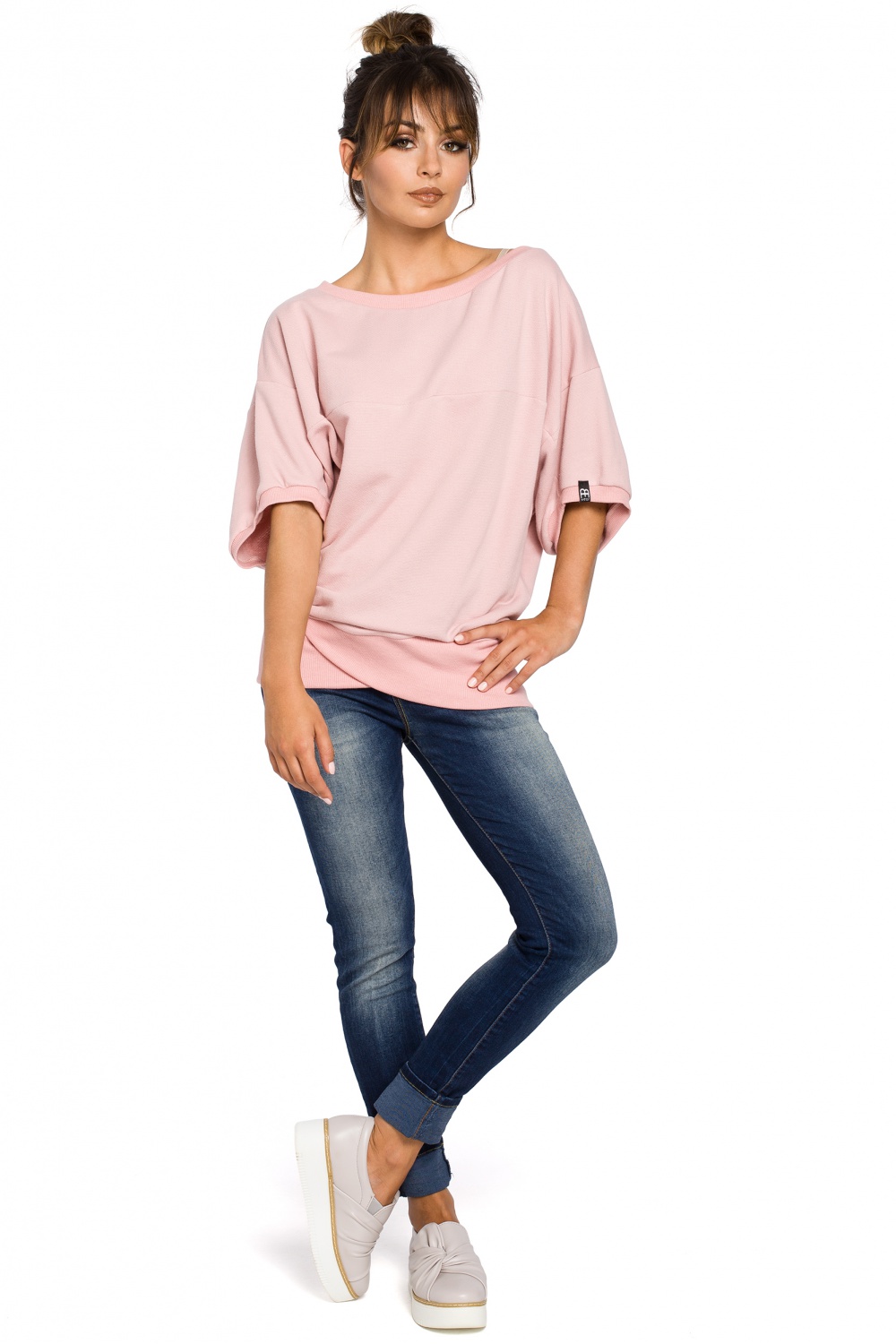 Bluza Damska Model B048 Powder Pink - BeWear - obrazek 2