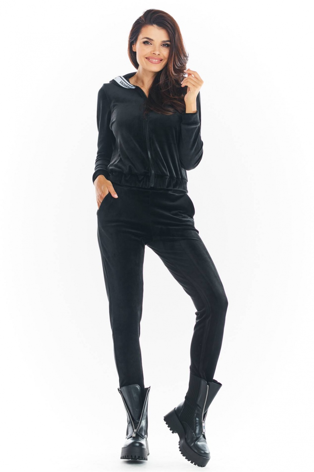 Bluza Damska Model A373 Black Welur - awama - obrazek 2