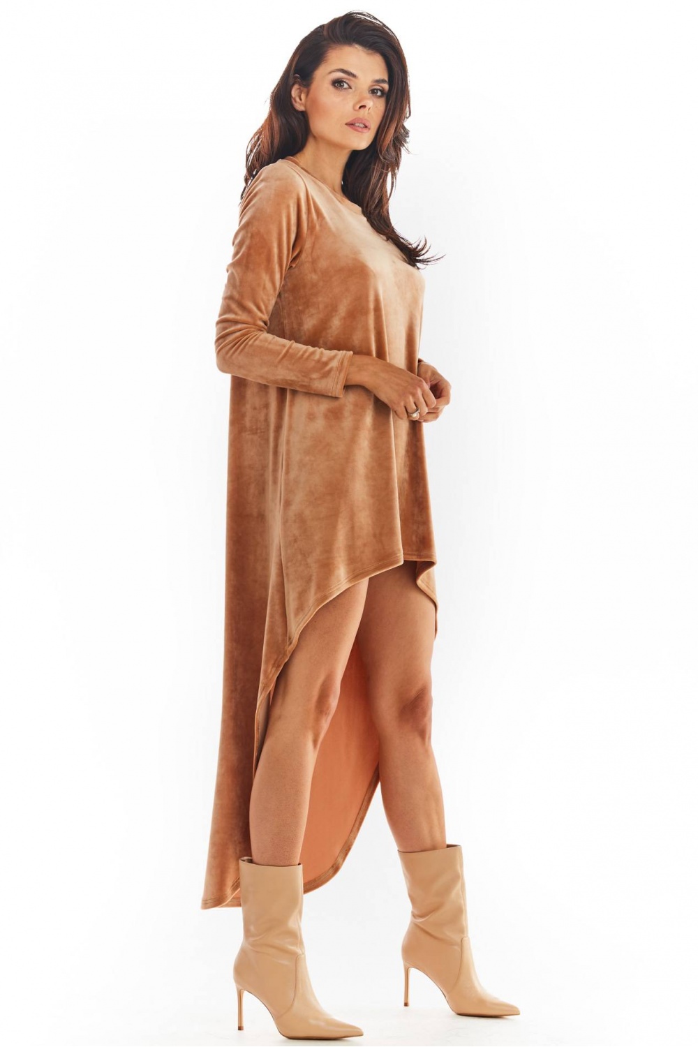 Sukienka Model A379 Beige Welur - awama - obrazek 4