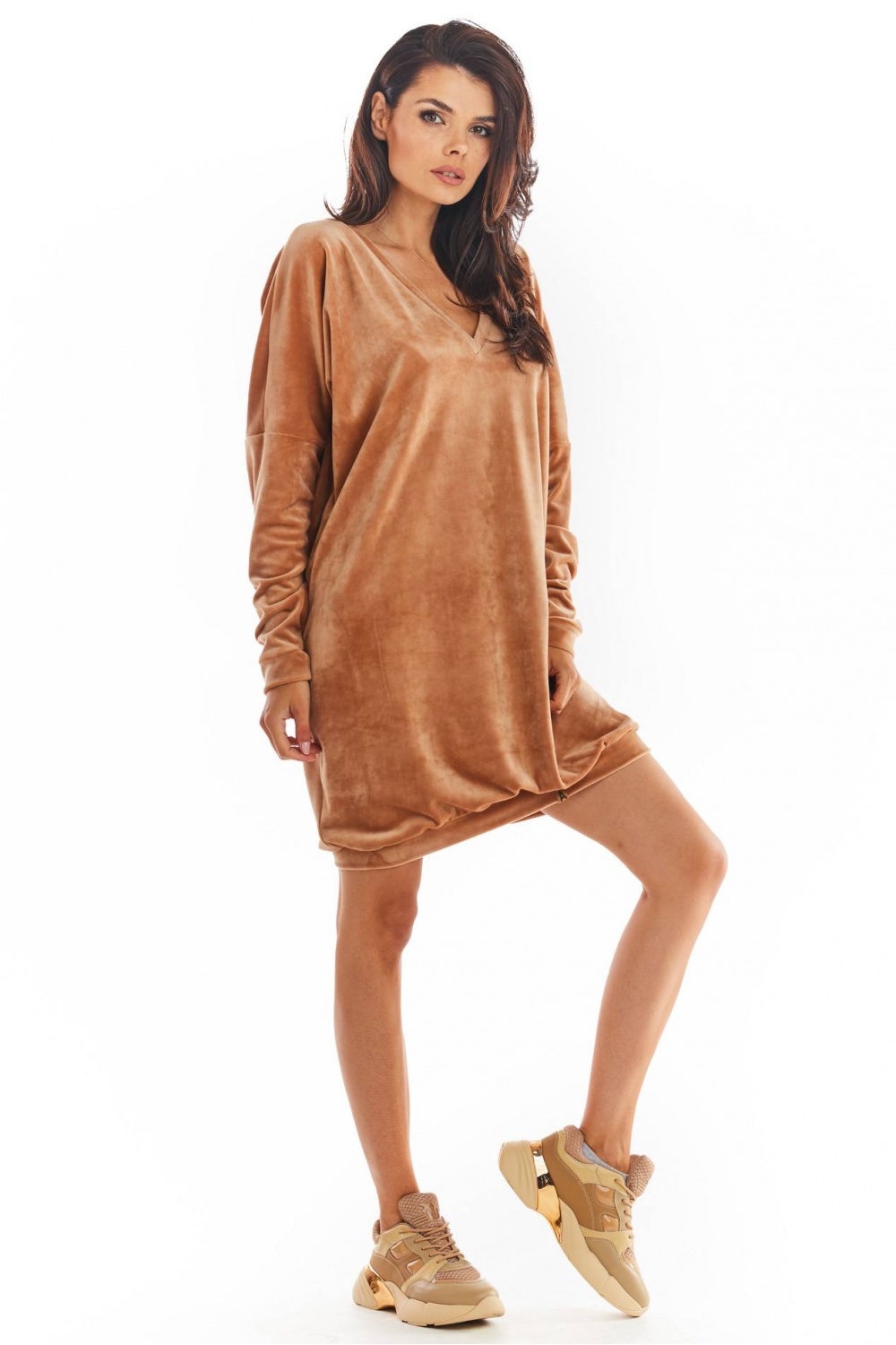 Sukienka Model A378 Beige Welur - awama - obrazek 4