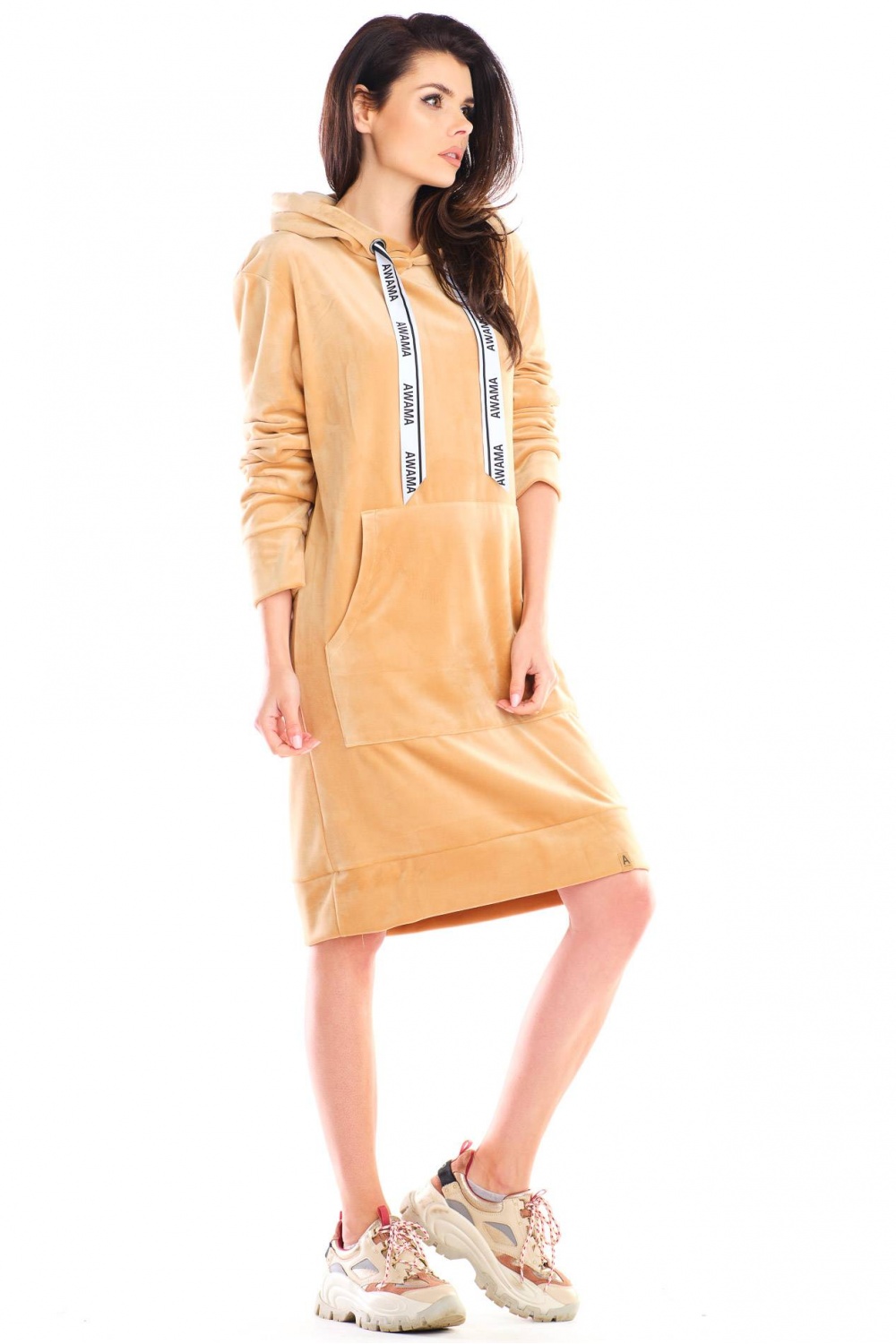 Sukienka Model A414 Beige - awama - obrazek 2