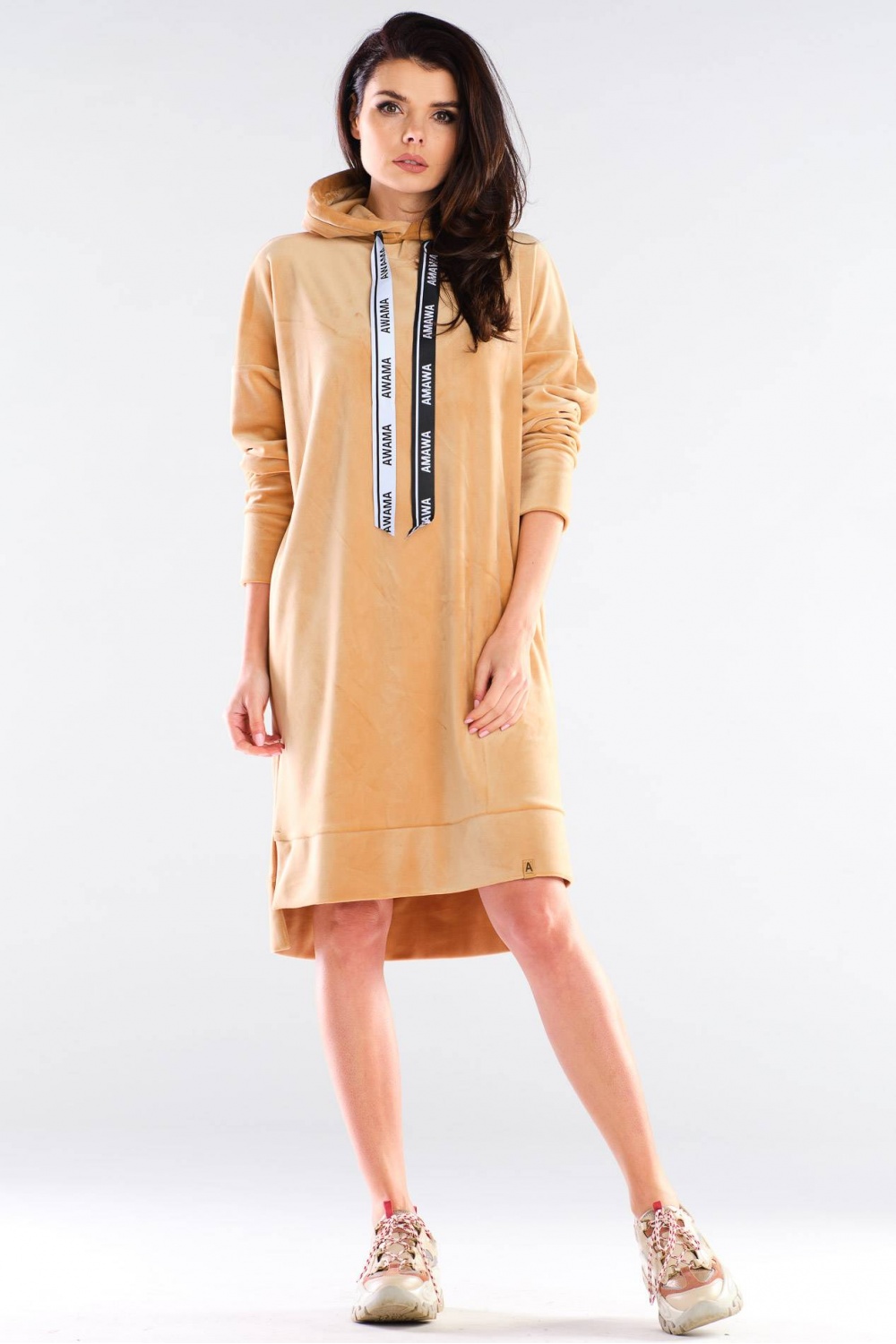 Sukienka Model A413 Beige - awama - obrazek 2