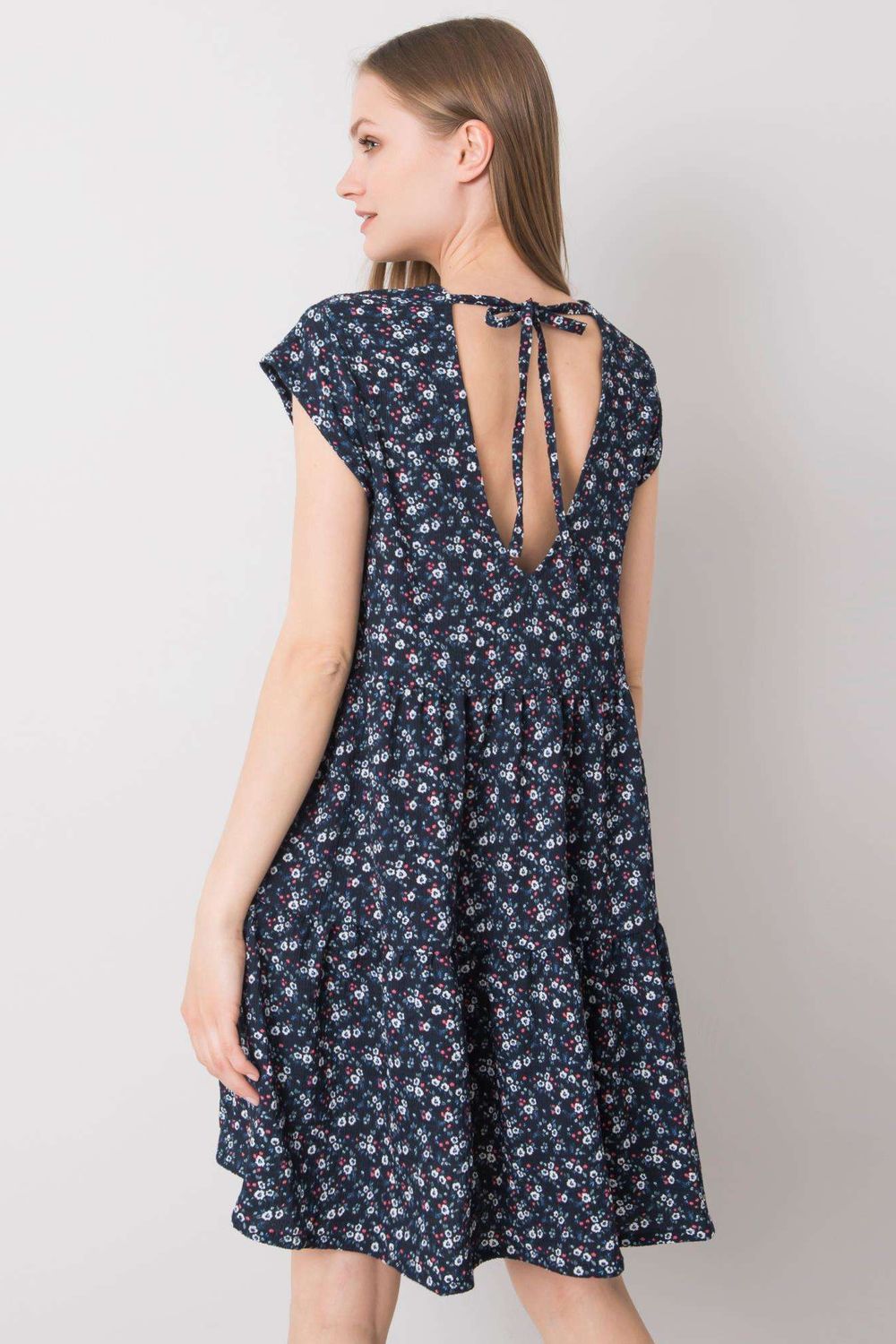 Sukienka Model D50051Z30268 Navy - Stitch&Soul - obrazek 3