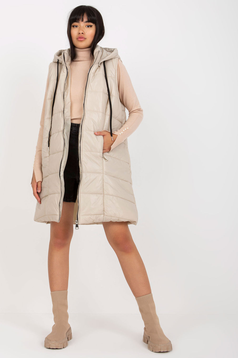Kamizelka Model TW-KZ-BI-82019.09 Light Beige - Och Bella - obrazek 2
